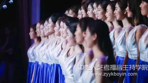 中国传媒大学2018年“行改革路，谱时代曲”校级合唱比赛正式拉开帷幕.jpg